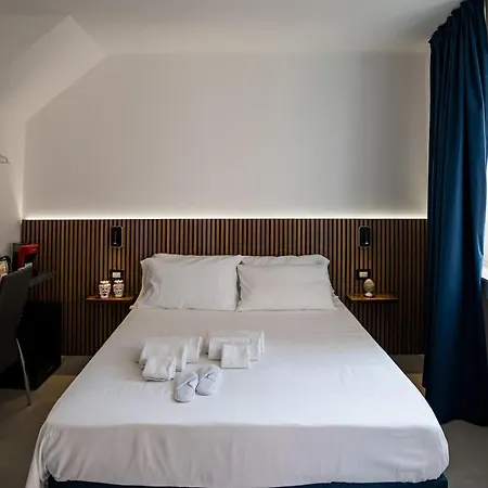Humboldt Luxury * Taormina